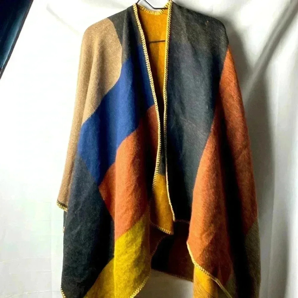 UNBRANDED WOMES ONE SIZE FITS MOST WRAP BLACK GOLD RUST‎ TAN COLOR DESIGN…